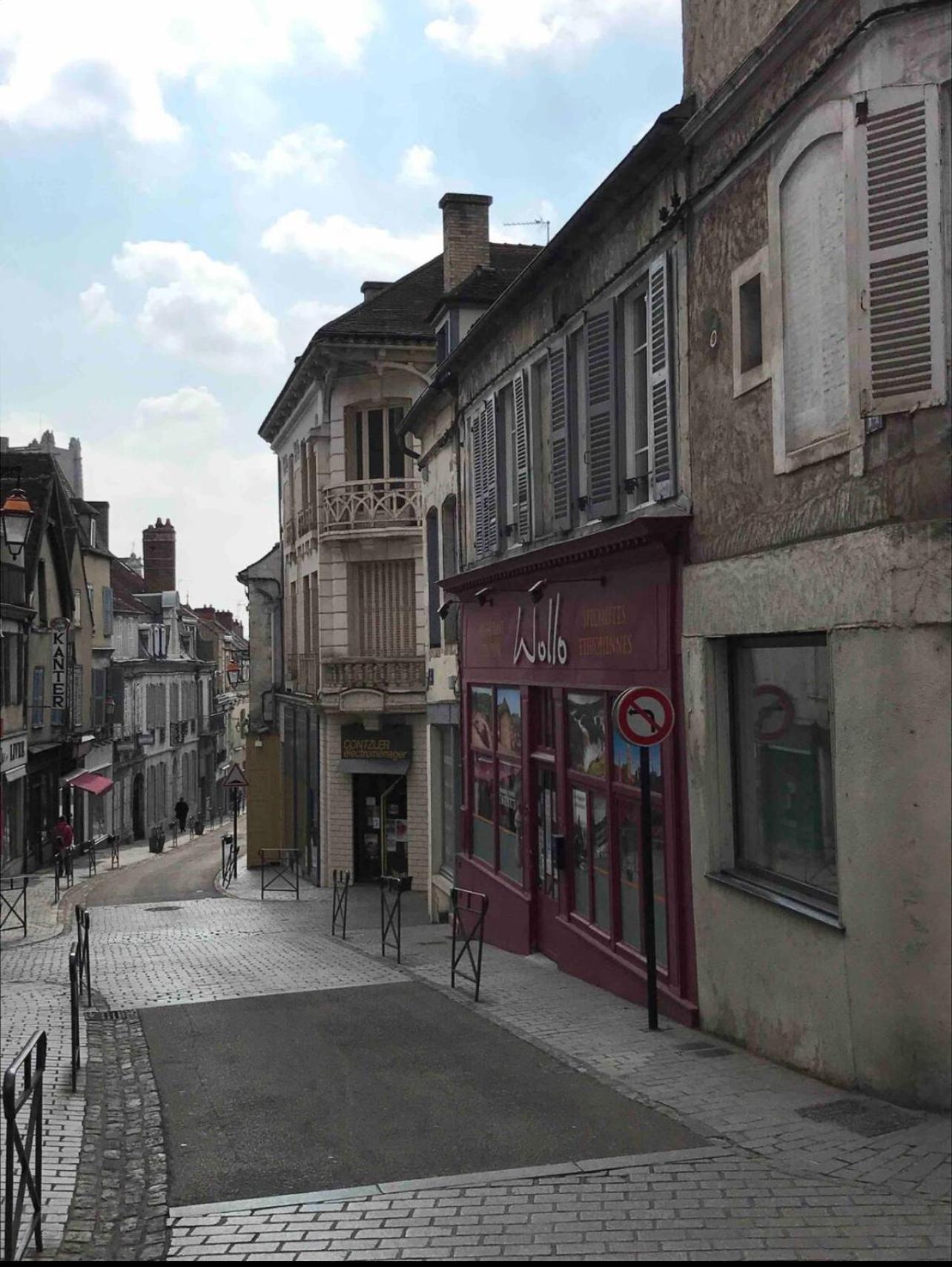 Auxerre Coeur De Ville Exterior photo